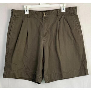 Vintage Eddie Bauer Mens Shorts Size 38 Olive Green Pleated Classic Fit
